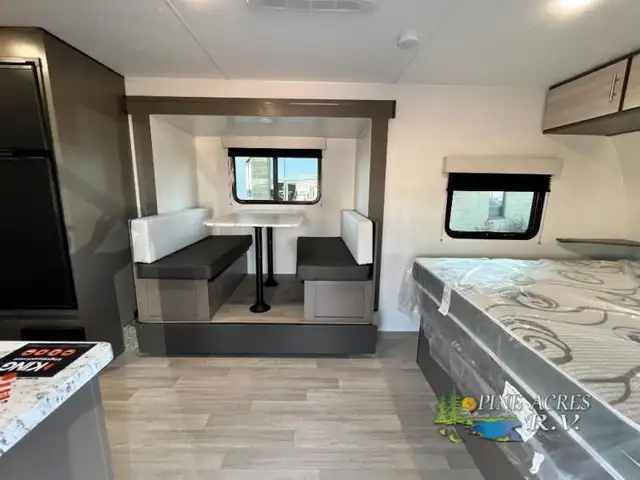 2023 KZ Escape E181RB Couples unit in Travel Trailers & Campers in Truro - Image 12