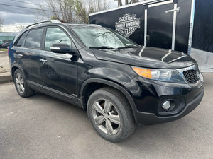 2013 Kia Sorento ( 4x4 AWD - 158 000 KM )