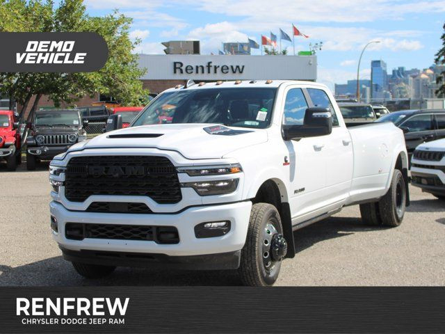 2025 Ram 3500 Limited 4x4, Sunroof, Pwr Running Boards, FULLY in Cars & Trucks in Calgary