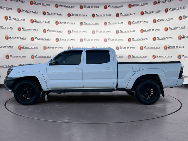 2012 Toyota Tacoma 4WD Double Cab V6 Auto in Cars & Trucks in Calgary - Image 2