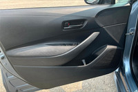 Corolla LE CVT Engine: 4 Cylinder Engine 1.8L L/100Km City: 8.1 L/100Km Hwy: 6.3 Safety Equipment El... (image 4)