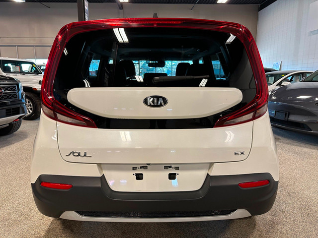 2021 Kia Soul EX IMMACULATE SHAPE!!! in Cars & Trucks in Calgary - Image 4