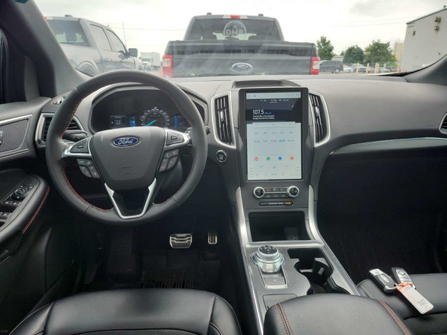2023 Ford Edge ST Line ST LINE/AWD/PANO/NAV/LEATHER/OFF 1 OWN... in Cars & Trucks in Belleville - Image 2