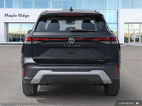 This Volkswagen Tiguan boasts a Intercooled Turbo Regular Unleaded I-4 2.0 L/121 engine powering thi... (image 5)