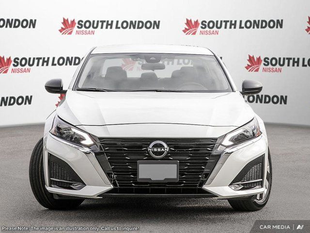 2024 Nissan Altima in Cars & Trucks in London - Image 2