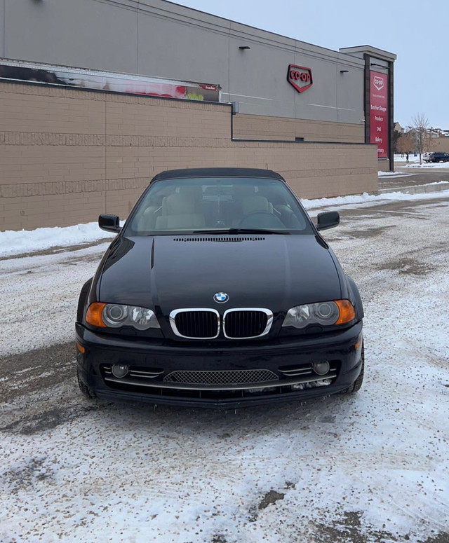 2001 BMW 3 Series 330 in Cars & Trucks in Saskatoon