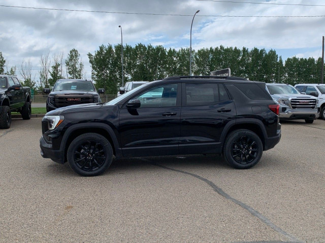 2025 GMC Terrain in Cars & Trucks in Medicine Hat - Image 4
