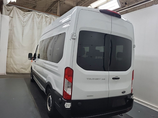 2020 Ford Transit Passenger T-350 HD 148" EL High Roof XL DRW RW in Cars & Trucks in City of Toronto - Image 4