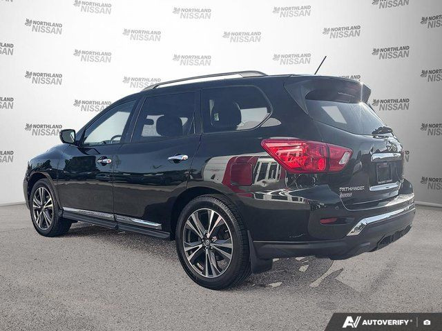 2017 Nissan Pathfinder Platinum | Headrest Entertainment Screens in Cars & Trucks in Prince George - Image 3
