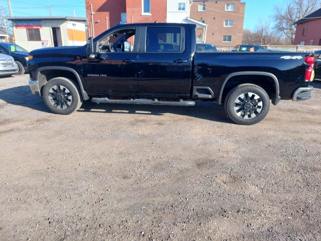 2020 Chevrolet Silverado 2500 LT in Cars & Trucks in Oshawa / Durham Region - Image 4
