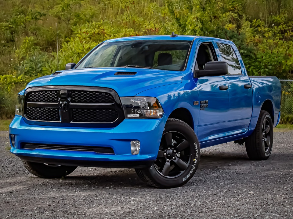2022 Ram 1500 Classic NIGHT EDITION