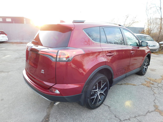  2018 Toyota RAV4 AWD SE navigation leather sunroof backup camer in Cars & Trucks in City of Toronto - Image 4