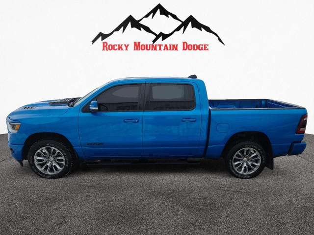 LOW MILEAGE 2022 RAM 1500 SPORT CREWCAB in Cars & Trucks in Red Deer - Image 2