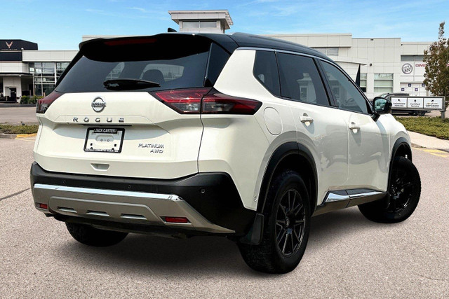 2021 Nissan Rogue Platinum PLATINUM, 2.5L, CLEAN CARFAX, CERT... in Cars & Trucks in Calgary - Image 2