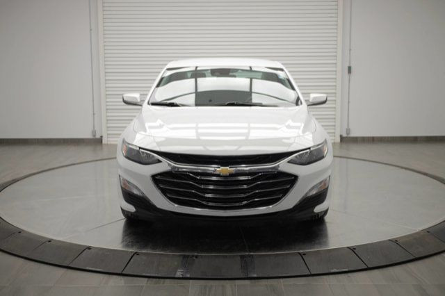 2021 Chevrolet Malibu LT in Cars & Trucks in Calgary - Image 2