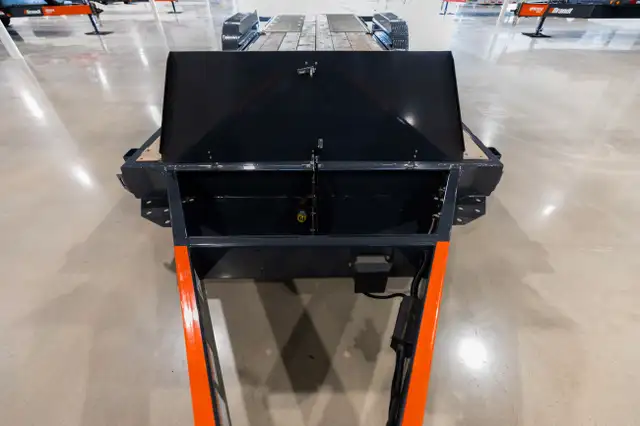 8-Ton, 22' Tilt Trailer Brandt UBT822 in Cargo & Utility Trailers in Regina - Image 12