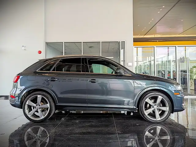 2018 Audi Q3 Progressiv in Cars & Trucks in City of Montréal - Image 7