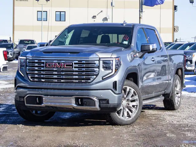 2025 GMC Sierra 1500 Crew Cab Short Box 4-Wheel Drive Denali for dans Autos et camions dans Ville d’Edmonton - Image 2