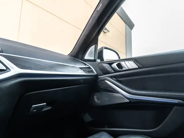 2019 BMW X7 xDrive40i - M PKG I Indiv. Interior I No Accidents in Cars & Trucks in Saskatoon - Image 20