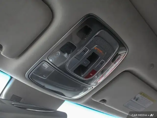 2024 Genesis GV80 3.5T Prestige 7P panoramic Sunroof | Alloy... in Cars & Trucks in London - Image 23