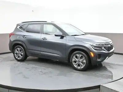 The 2024 Kia Seltos EX is a stylish and versatile compact SUV that delivers a refined driving experi...