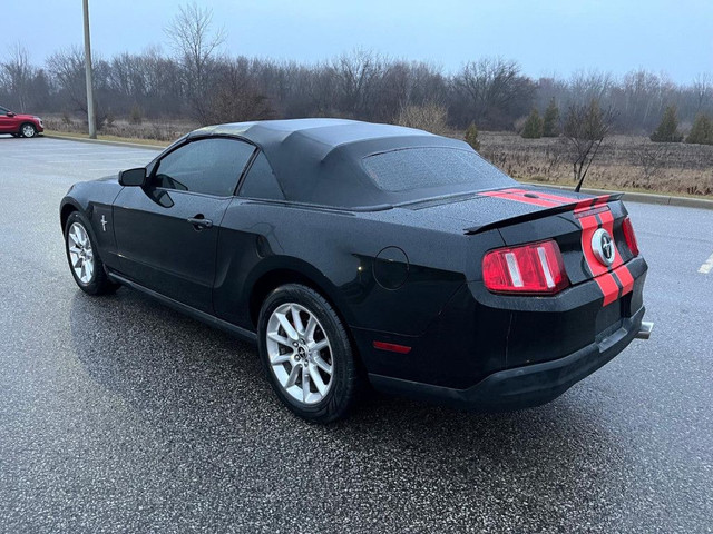 2010 Ford Mustang V6 | CONVERTIBLE | LEATHER | HEATED SEATS in Cars & Trucks in Oshawa / Durham Region - Image 4