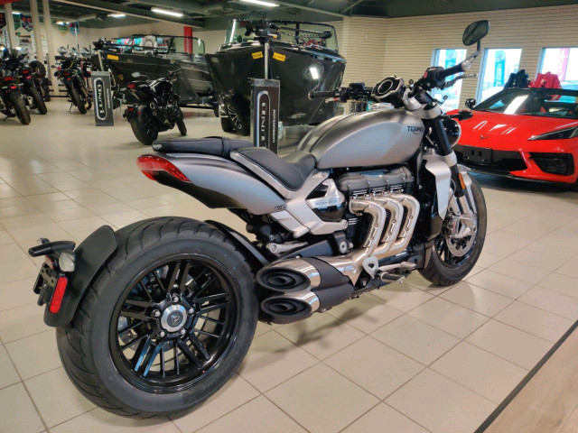 2023 Triumph ROCKET 3 R DEMO MODEL SAVE $5500 in Street, Cruisers & Choppers in Grande Prairie - Image 2