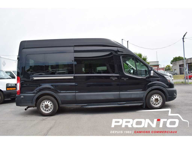 2022 Ford Transit Passenger Wagon 15 PASSAGERS ** AWD ** Garanti in Cars & Trucks in Laval / North Shore - Image 4
