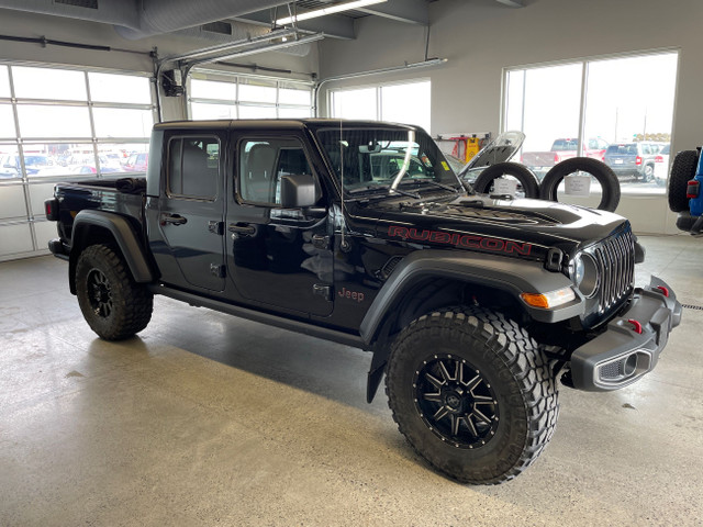 2020 Jeep Gladiator Rubicon SINGLE TOP PACKAGE | TONNEAU COVE... in Cars & Trucks in Lethbridge - Image 4