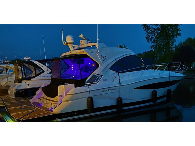  2012 Four Winns V435 En Courtage in Powerboats & Motorboats in Longueuil / South Shore - Image 2