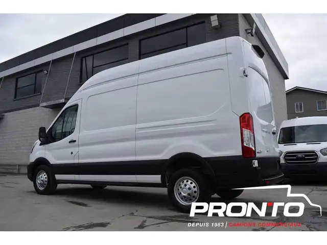 2022 Ford Transit Cargo Van AWD ** T-250 148WB High Roof ** GARA62936594076035124