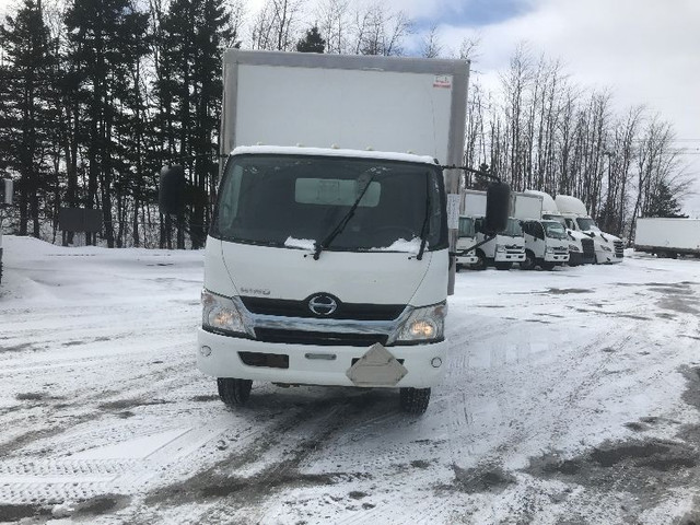 2020 Hino Truck 195 ALUMVAN in Heavy Trucks in City of Montréal - Image 2
