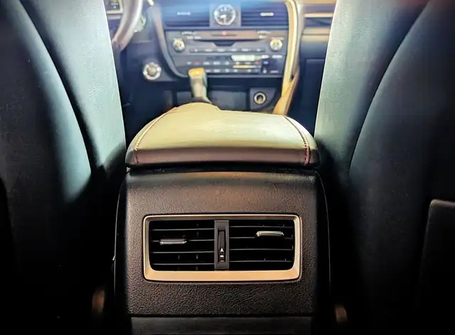 2016 Lexus RX 350 AWD in Cars & Trucks in City of Montréal - Image 30