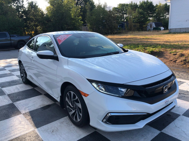 2020 Honda Civic LX - 2DR, Reverse Camera, Carplay HONDA CERTIFI in Cars & Trucks in Annapolis Valley - Image 4