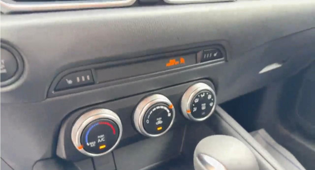 2024 Mazda CX-5 GX w/o CD LOW MILEAGE | LIKE NEW | HEATED SEA... in Cars & Trucks in London - Image 3
