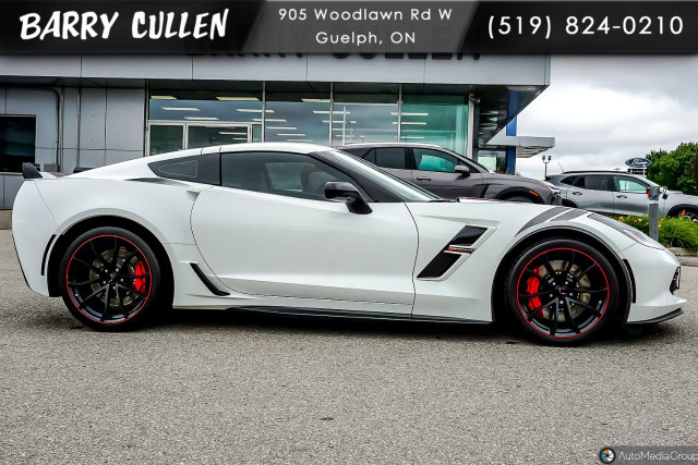 2019 Chevrolet Corvette in Cars & Trucks in Guelph - Image 3