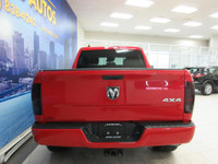 RAM 1500 CLASSIC 2023 V6 CREW-CAB 4X4 TOUT ÉQUIPÉ / CAMÉRA DE RECUL / BLUETOOTH / ÉCRAN TACTILE 8.4... (image 8)