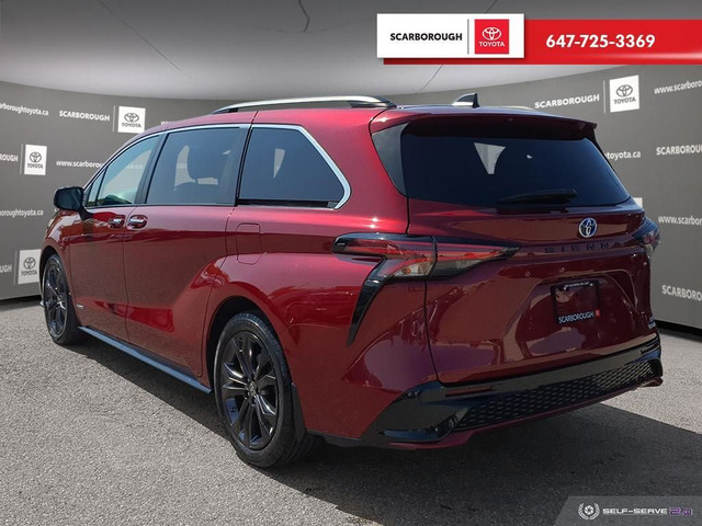 2021 Toyota Sienna XSE 7-Passenger FWD | Leather | Alloys in Cars & Trucks in City of Toronto - Image 4