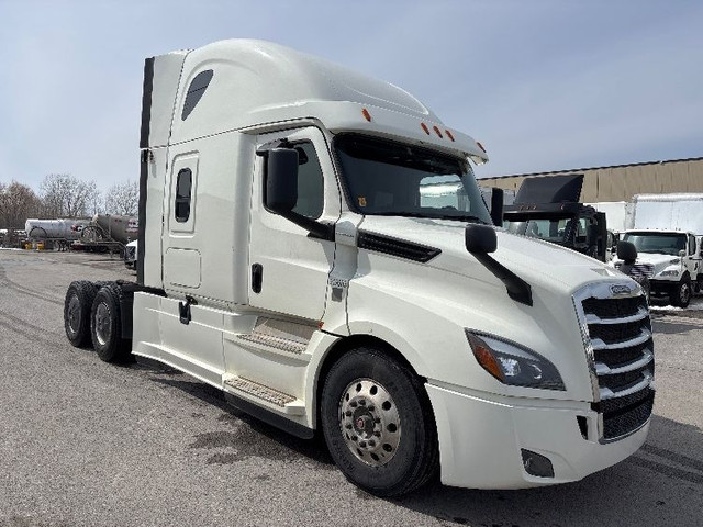 2019 Freightliner T12664ST in Heavy Trucks in Mississauga / Peel Region