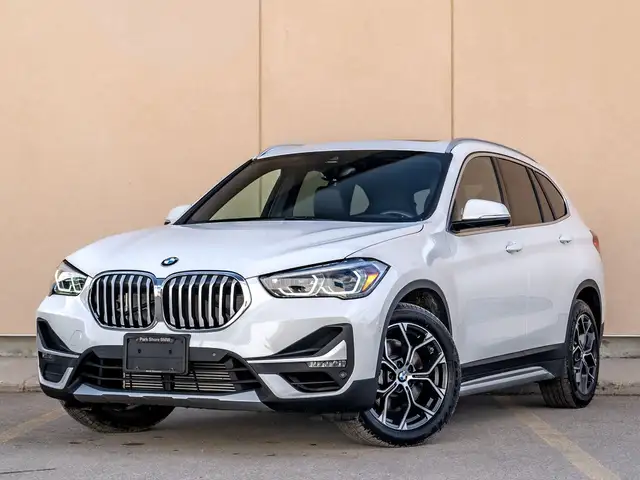 2021 BMW X1 xDrive28i - Sport Line I Pano Roof I Carplay I LED in Cars & Trucks in Saskatoon - Image 4