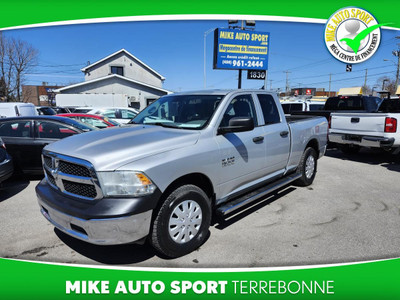 RAM 1500 Cabine quad 4RM, 140,5 po ST 2014!!