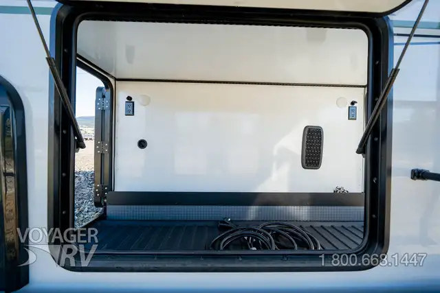 2025 Winnebago Ekko 22A AWD in RVs & Motorhomes in Kelowna - Image 52