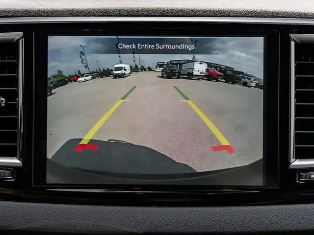 2025 Chrysler Grand Caravan SXT in Cars & Trucks in Barrie - Image 29