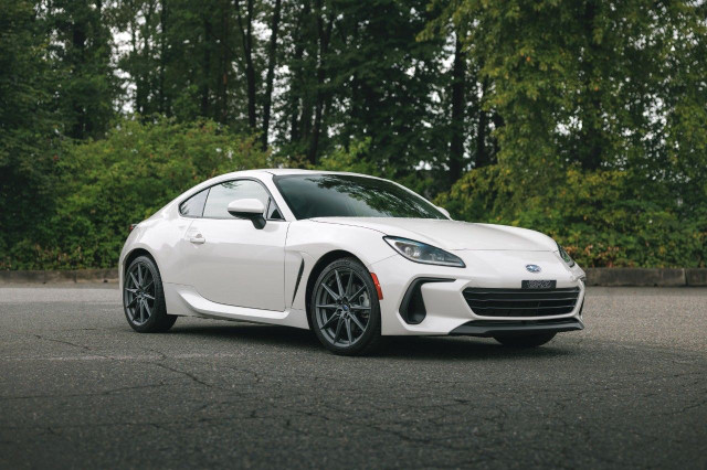 2023 Subaru BRZ in Cars & Trucks in Delta/Surrey/Langley - Image 2