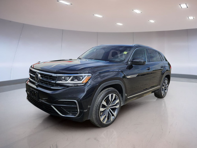 Volkswagen Atlas Cross Sport Execline 2023 in Cars & Trucks in Medicine Hat