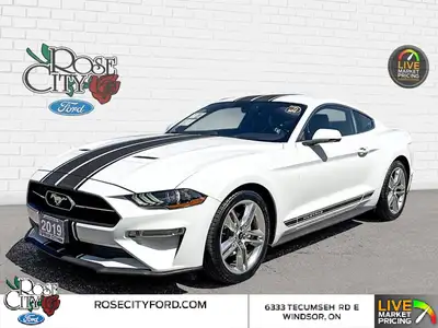 - ONE OWNER - ACCIDENT FREE - HEATED & COOLED LEATHER SEATS - NAVIGATION - ADAPTIVE CRUISE CONTROL -...