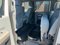 2013 Ford F-350 XLT Flat Deck 6.2L V8 Gas 240,348 KM 4X4 SRW 8 FT 10" Bed Power Windows, Power Doors... (image 8)