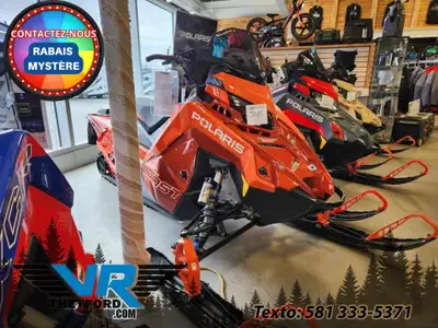 VR Thetford Paiement à partir de 66$/sem. + TX. 2024 Polaris BOOST INDY VR1 137 ES Rabais VR Thetfor...
