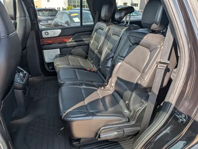 2021 Lincoln Navigator Reserve 3.5L, HIGH OUTPUT, NAVIGATION,... in Cars & Trucks in Calgary - Image 22