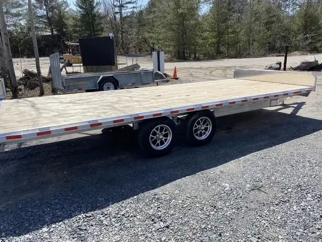 2025 All Aluminum Deck Over Enbeck 102" x 18' 3Ton in Cargo & Utility Trailers in Mississauga / Peel Region - Image 4